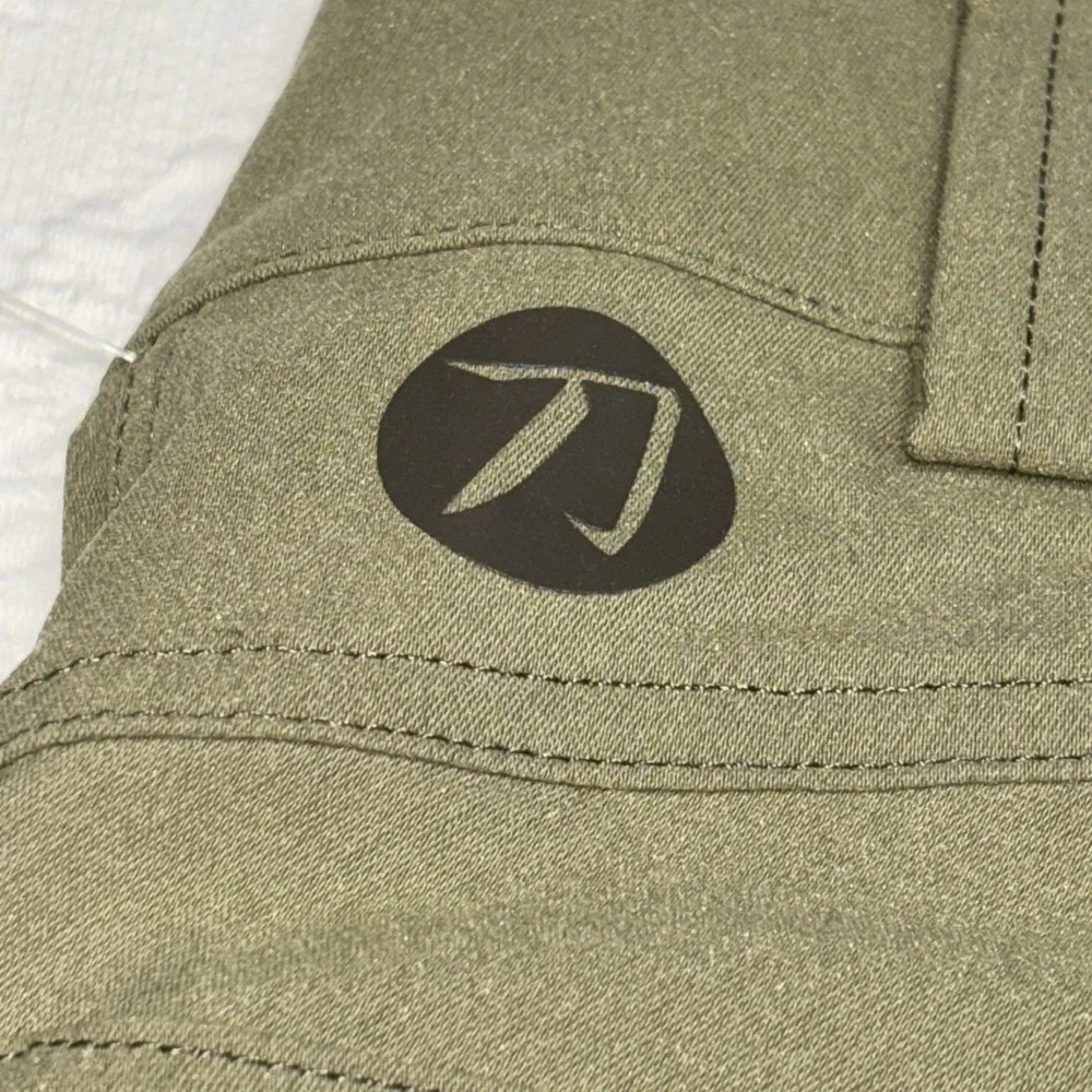 Kuiu Kutana Flat Front Chino Hybrid Shorts Mens Size 36 NWOT
